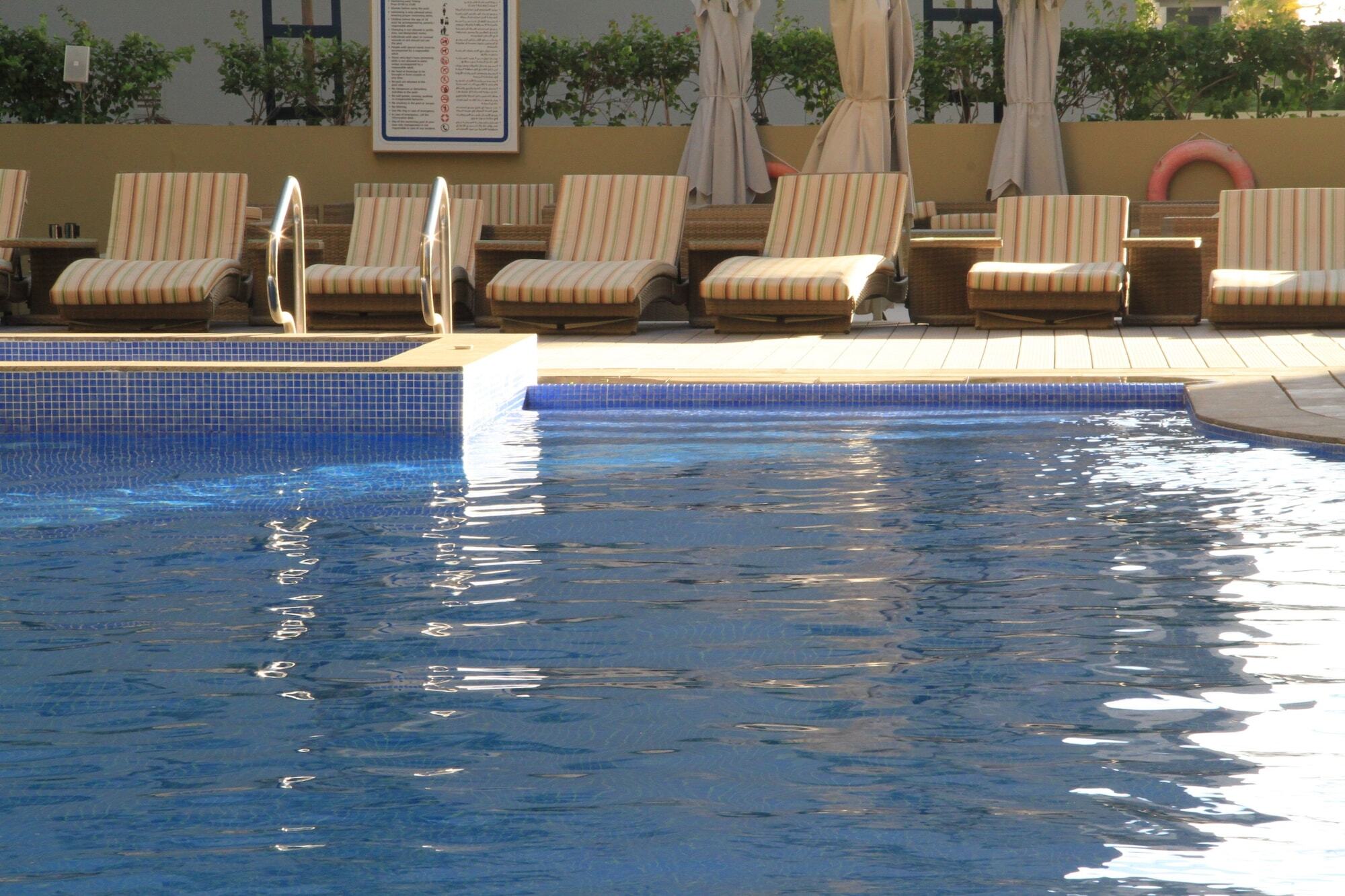 Gulf Suites Hotel Amwaj Manama Dış mekan fotoğraf